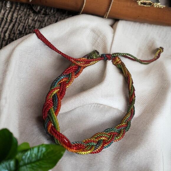 Braided Multicolor Rope Bracelet - Vibrant & Stylish Design - Picture 1 of 7